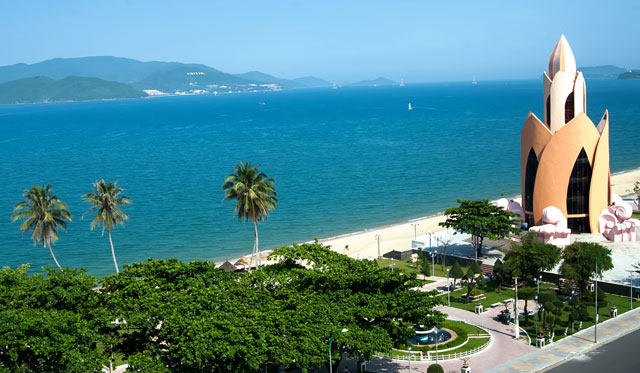 Thuê Xe Từ Đà Nẵng Đi Nha Trang – Khánh Hòa