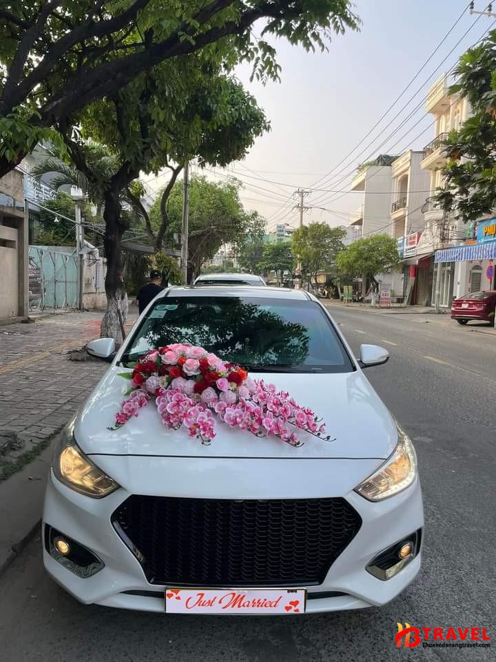 Xe hoa Hyundai Accent