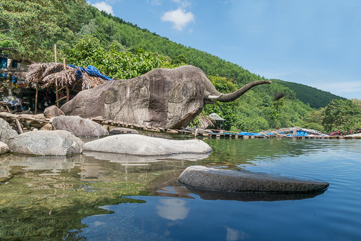 Thuê Xe Đà Nẵng Đi Suối Voi